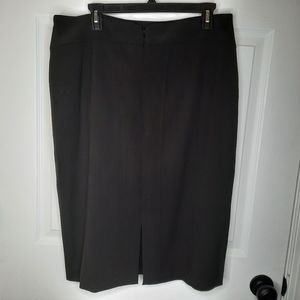 Insight Size 14 black Skirt